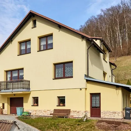 Apartment Svoboda *